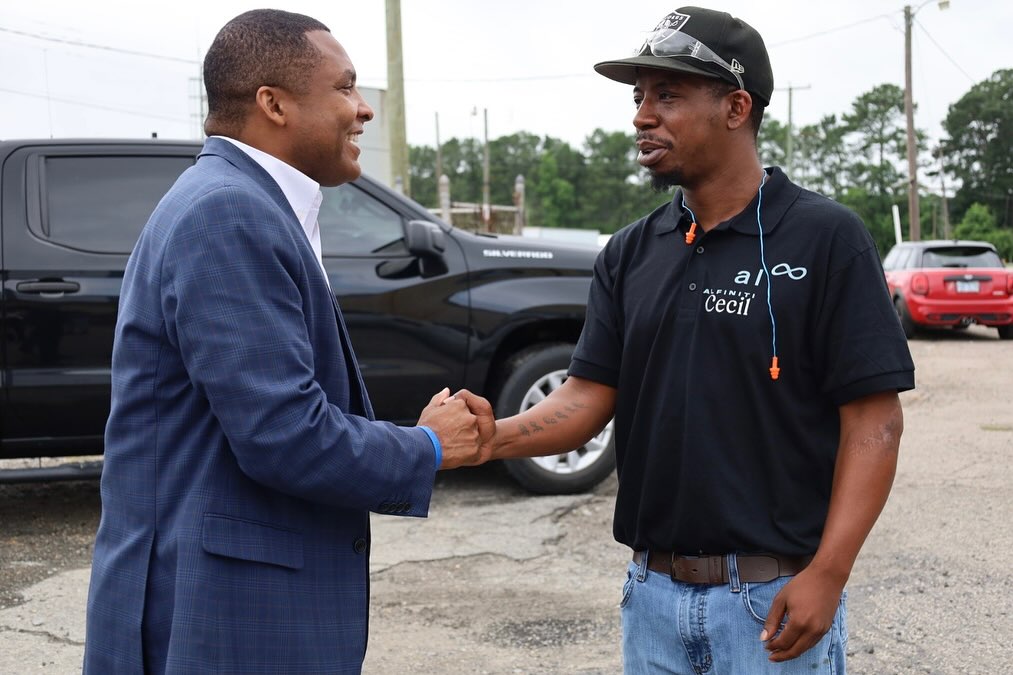 Congressman Don Davis Visits Alfiniti’s Winton Facility